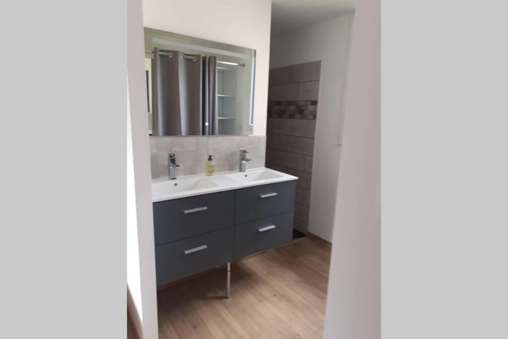 Le 18 Avenue Du Coteau 2/3 Personnes Tout Confort Charmes  Exteriér fotografie