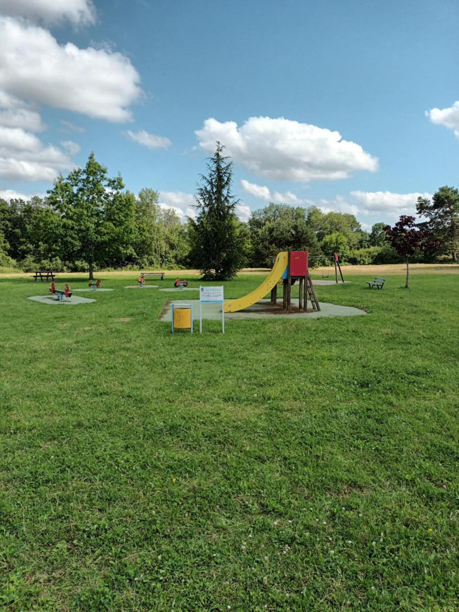 Le 18 Avenue Du Coteau 2/3 Personnes Tout Confort Charmes  Exteriér fotografie